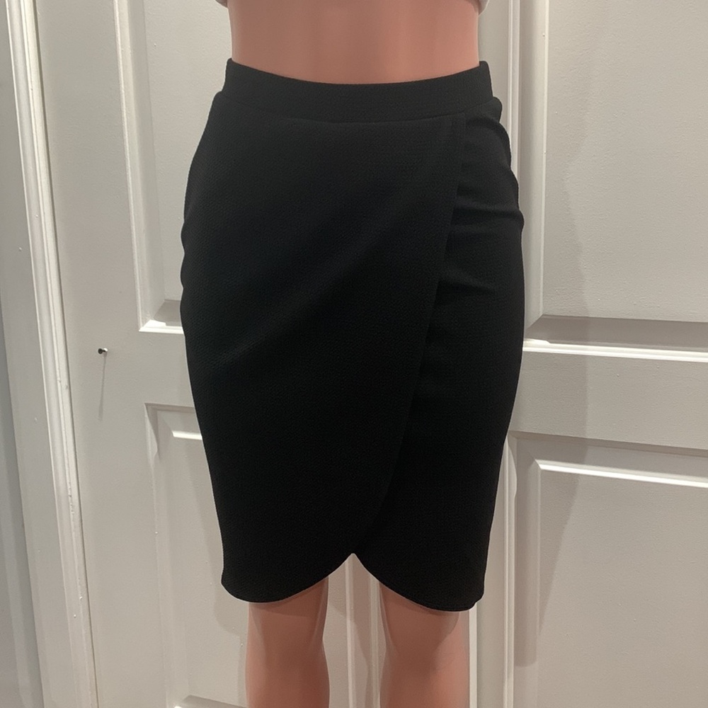 Joe B by Joe Benbasset Black Pencil Skirt
